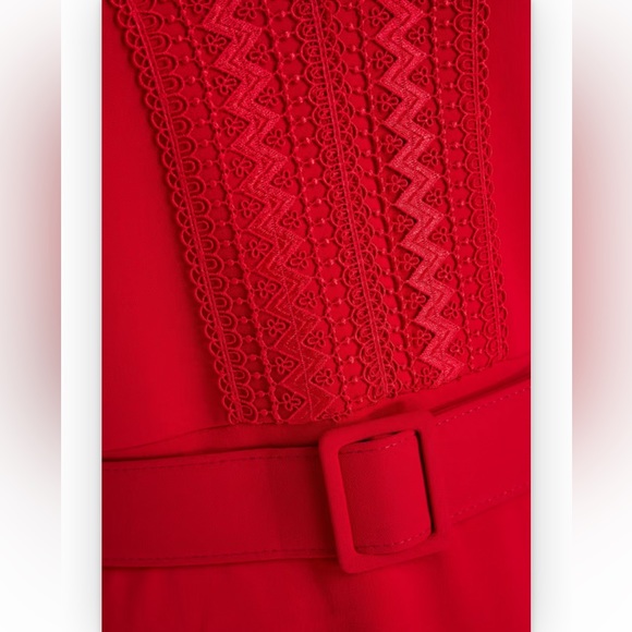 BADGLEY MISCHKA
Belted guipure lace-trimmed crepe gown - Picture 3 of 5